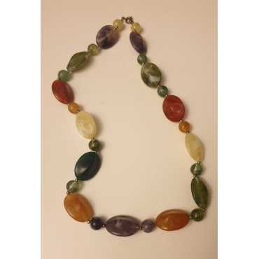 Mångfärgad halskedja 54 cm med kristaller